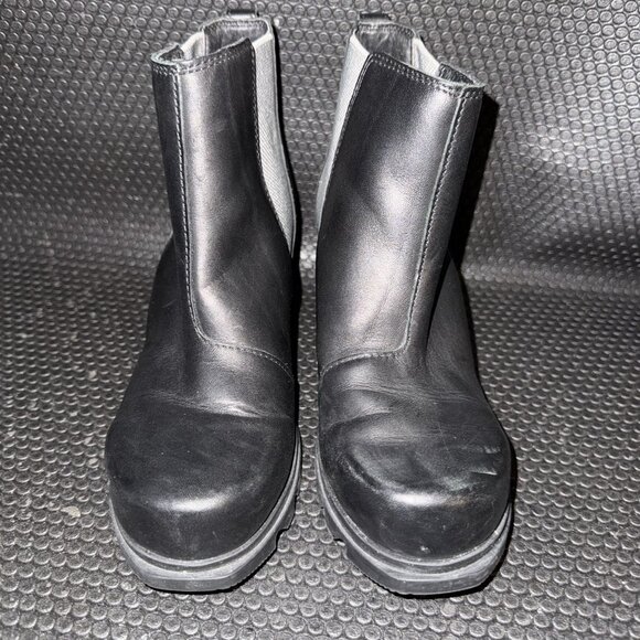 Sorel Joan of Arctic Wedge III Waterproof Black Leather Chelsea Boots Size 6.5 - Picture 2 of 9